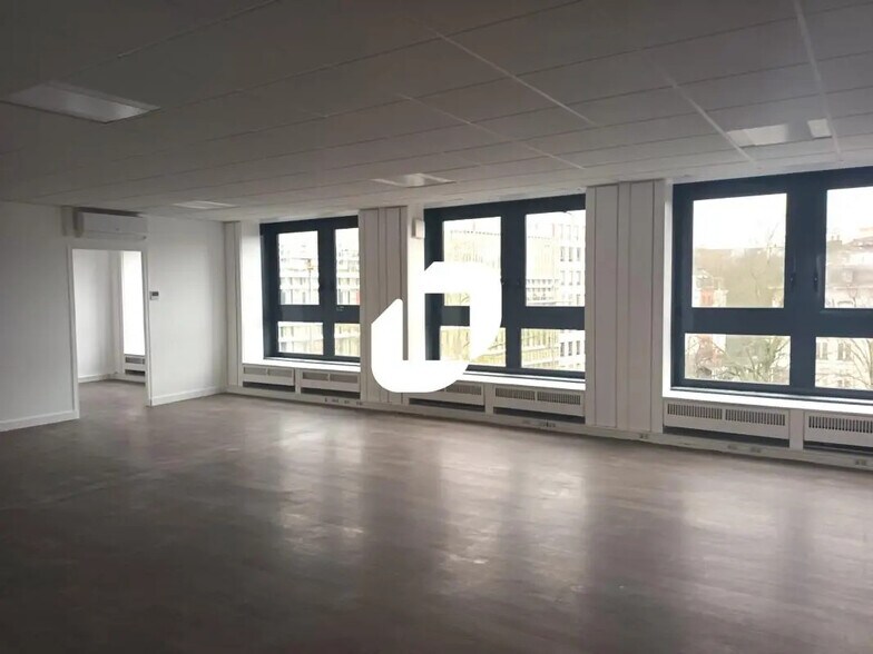 104 Rue Nationale, Lille à louer - Photo de l’immeuble – Image 3 sur 8