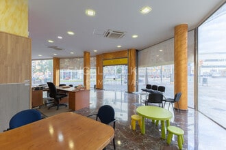 Bureaux/Local commercial dans Esplugues de Llobregat, Barcelona à louer Photo intérieure– Image 2 sur 13