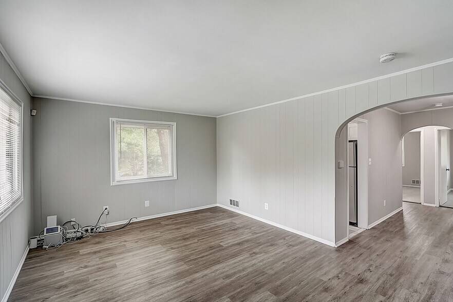 872 Bellevue St SE, Washington, DC à vendre - Photo principale – Image 3 sur 20