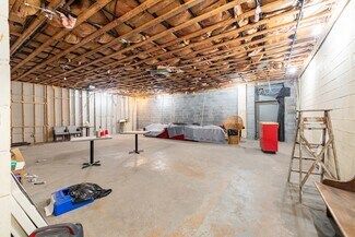 Plus de détails pour 1501-1515 W Lafayette Blvd, Detroit, MI - Industriel/Logistique à vendre