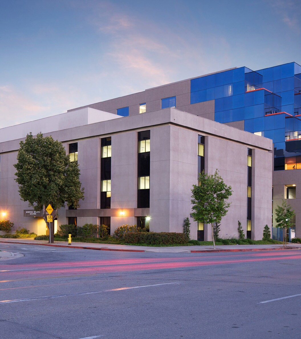 1500 S Central Ave, Glendale, CA à louer Photo principale– Image 1 sur 8