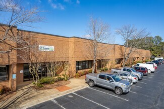 Plus de détails pour 3250 Peachtree Corners Cir, Peachtree Corners, GA - Local d'activités, Industriel/Logistique à louer