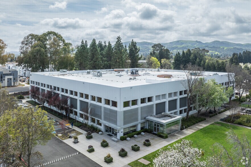 4600-4650 Norris Canyon Rd, San Ramon, CA à louer - Photo de l’immeuble – Image 3 sur 12