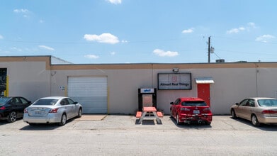 820 Shelby Ln, Austin, TX à louer Photo de l’immeuble– Image 1 sur 6
