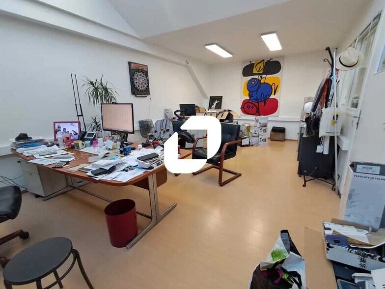 Bureau dans Montrouge à louer - Photo de l’immeuble – Image 1 sur 4