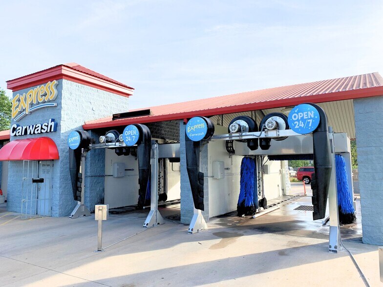 HOUSTON CAR WASH PORTFOLIO portefeuille de 3 biens à vendre sur LoopNet.fr - Photo de l’immeuble – Image 1 sur 3