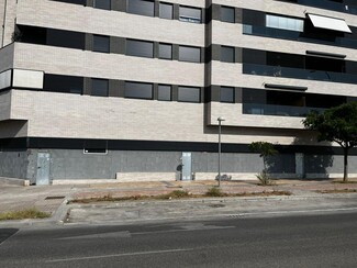 Plus de détails pour Local commercial à louer