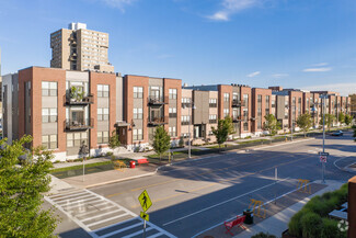 Plus de détails pour 47 Savannah St, Rochester, NY - Local commercial à louer