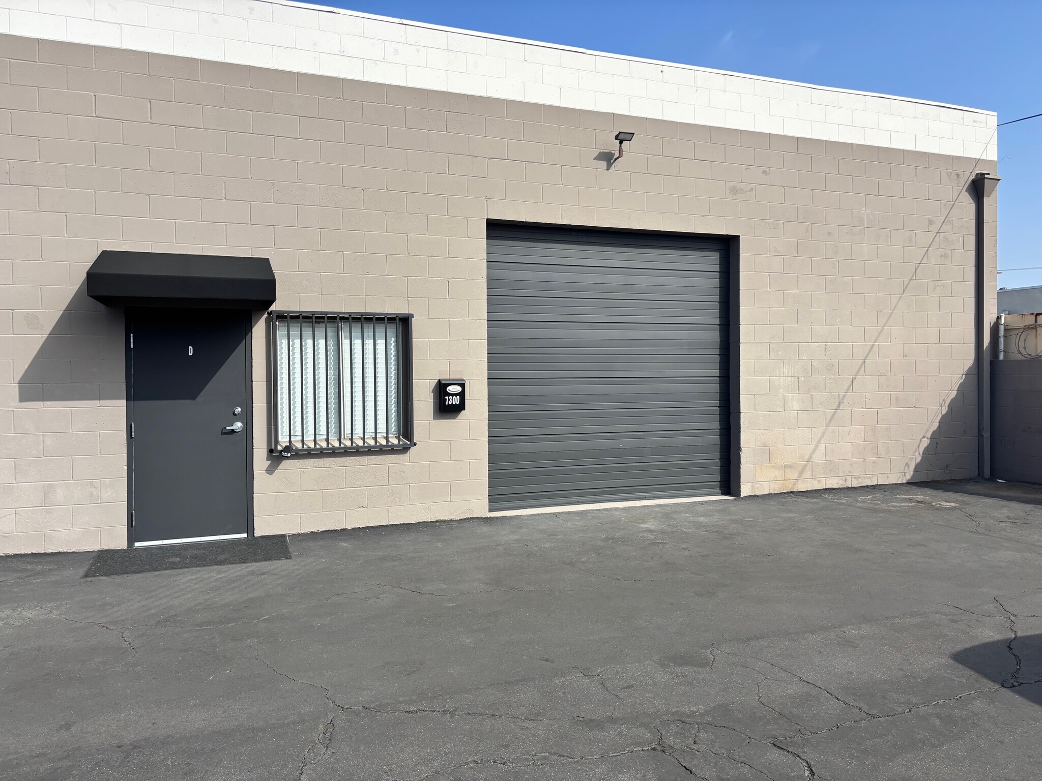 7300 Fulton Ave, North Hollywood, CA à louer Photo intérieure– Image 1 sur 4