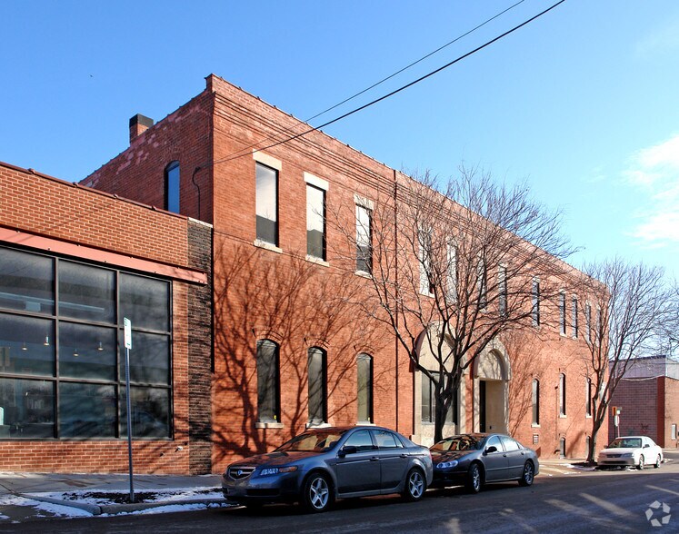 1925 Central St, Kansas City, MO à louer - Photo de l’immeuble – Image 2 sur 18