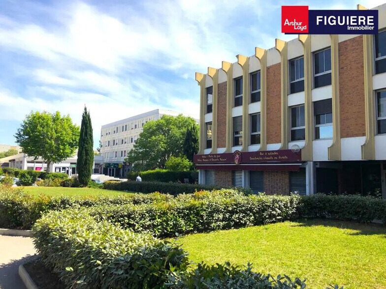 5 Rue Charles Duchesne, Aix-en-Provence à louer - Photo de l’immeuble – Image 2 sur 3
