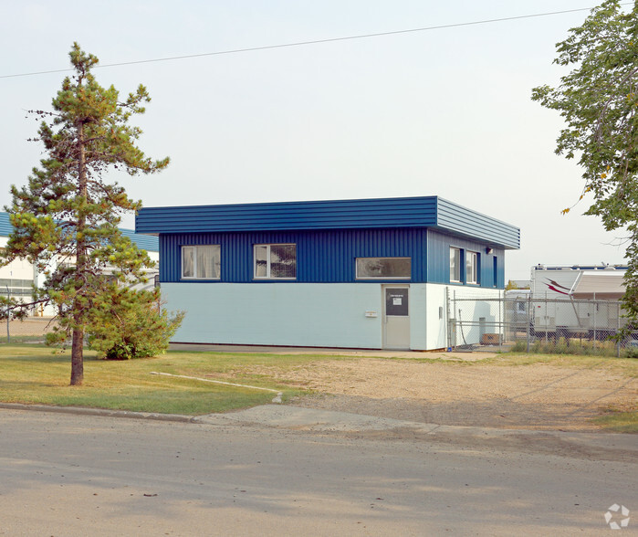 4903 72nd Ave NW, Edmonton, AB à vendre - Photo de l’immeuble – Image 2 sur 5