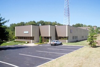 Plus de détails pour 2301-2305 Millpark Dr, Maryland Heights, MO - Local d’activités à vendre
