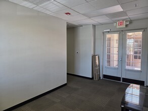3145 E Warm Springs Rd, Las Vegas, NV à louer Photo intérieure– Image 1 sur 5