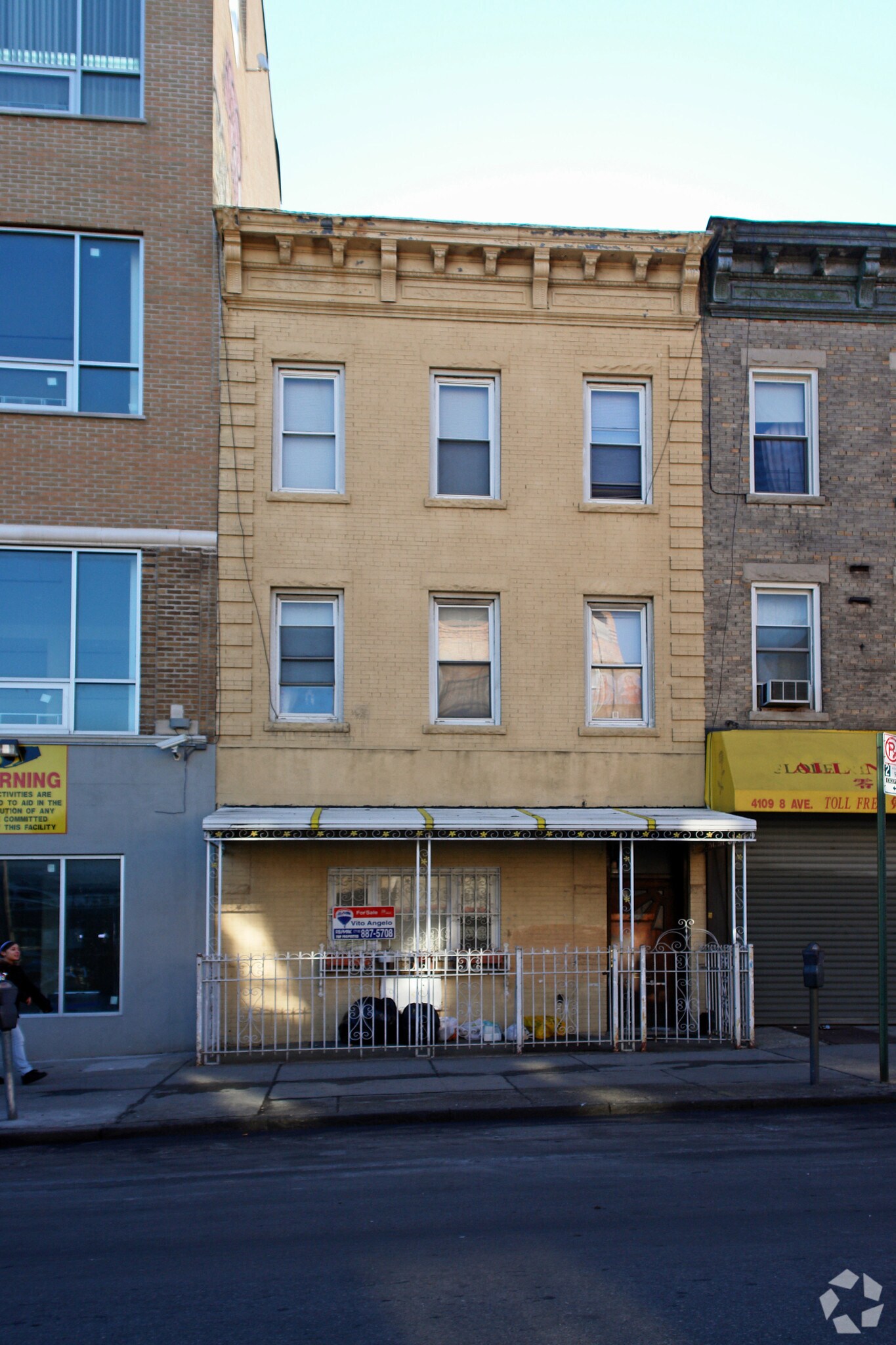 4105 8th Ave, Brooklyn, NY à vendre Photo principale– Image 1 sur 3