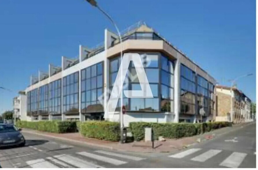 Bureau dans Gentilly à vendre - Photo de l’immeuble – Image 2 sur 8