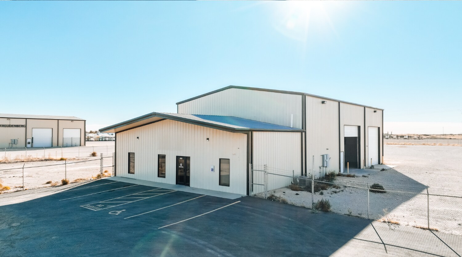 3007 W County Road 130, Midland, TX à louer Photo principale– Image 1 sur 33