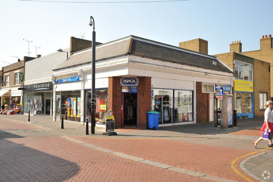 131-133 Mortimer St, Herne Bay à vendre - Photo de l’immeuble – Image 2 sur 5