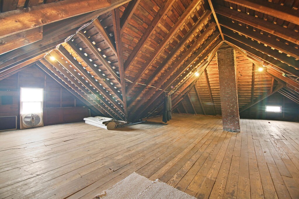 View Photo