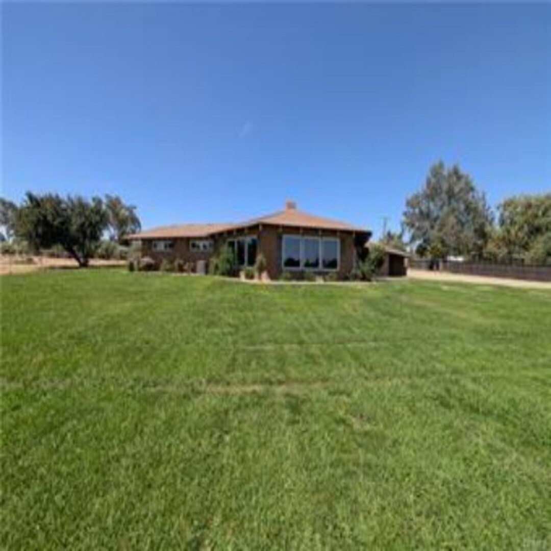 4240 Los Olivos Rd, Merced, CA à vendre Photo de l’immeuble– Image 1 sur 28