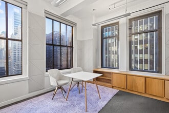 561 Seventh Ave, New York, NY à louer Photo intérieure– Image 2 sur 6