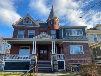 Plus de détails pour 123 Guy Park Ave, Amsterdam, NY - Bureau à vendre
