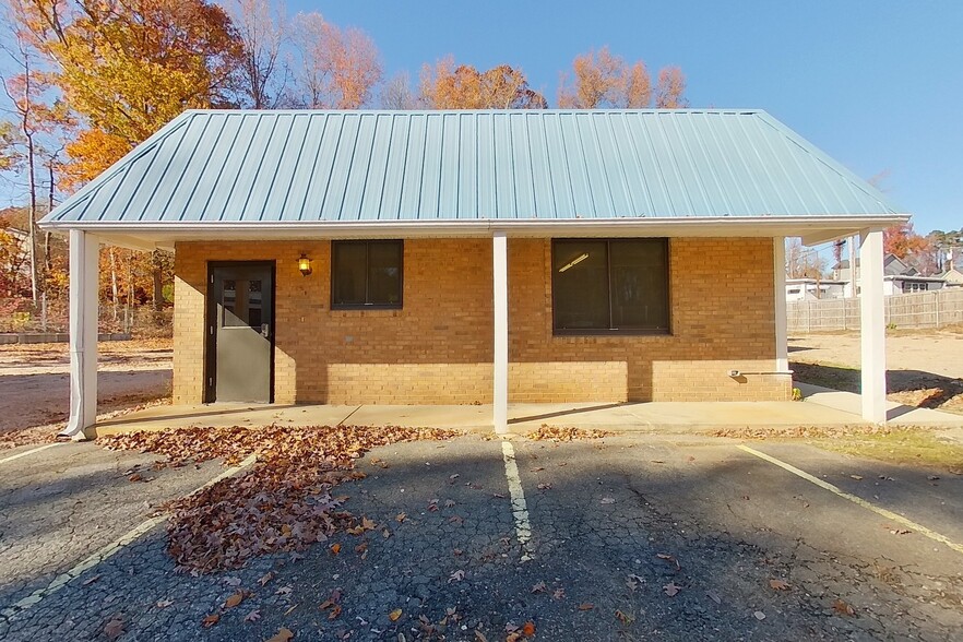 2879 N Cannon Blvd, Landis, NC à louer - Photo de l’immeuble – Image 3 sur 4