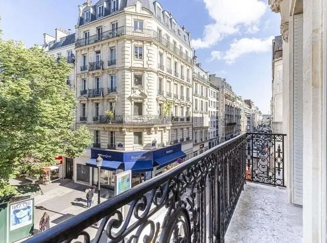 Plus de détails pour Rue De Tocqueville, Paris - Bureau à louer