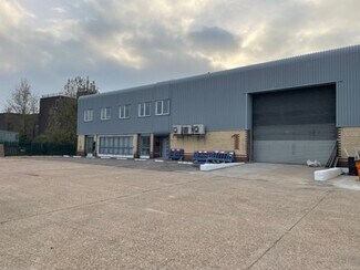 Plus de détails pour 6 Slade Green Rd, Erith - Industriel/Logistique à louer