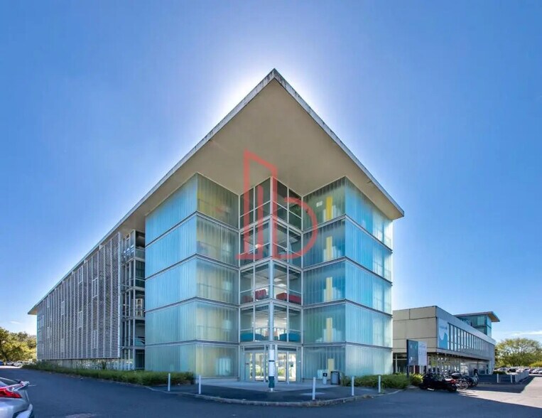 Bureau dans Mérignac à louer - Photo de l’immeuble – Image 2 sur 8