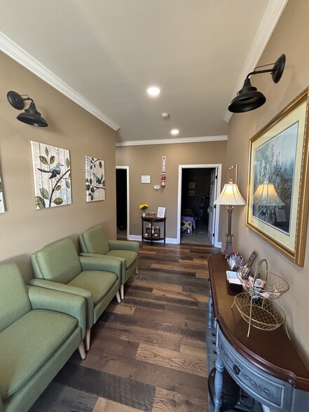 1207 Whitehall Rd, Anderson, SC à louer - Photo de l’immeuble – Image 3 sur 10