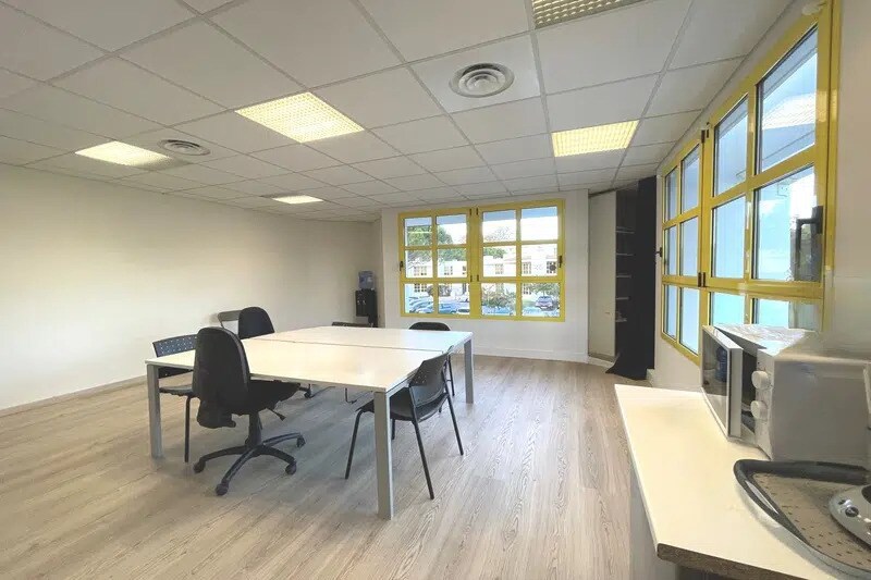 Bureau dans Montpellier à louer - Photo de l’immeuble – Image 3 sur 10