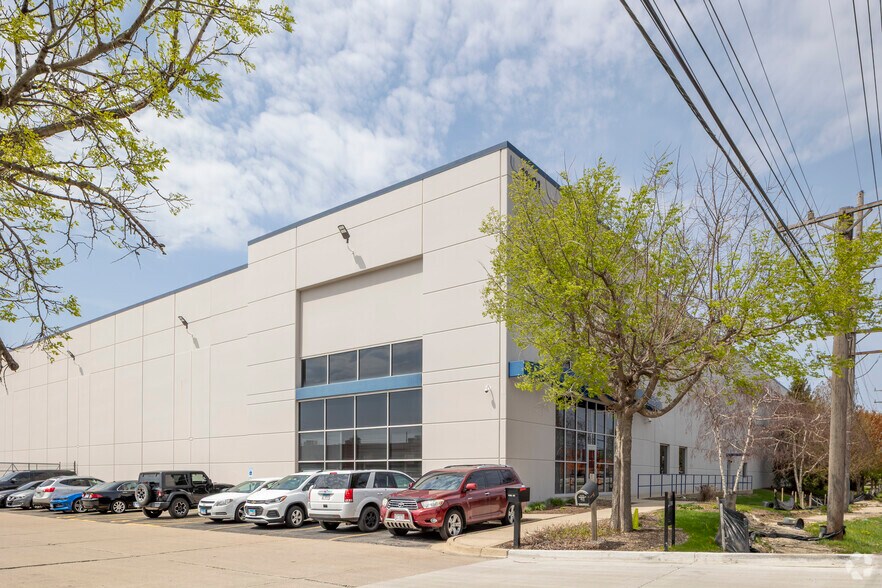 11101 Franklin Ave, Franklin Park, IL à louer - Photo principale – Image 2 sur 8