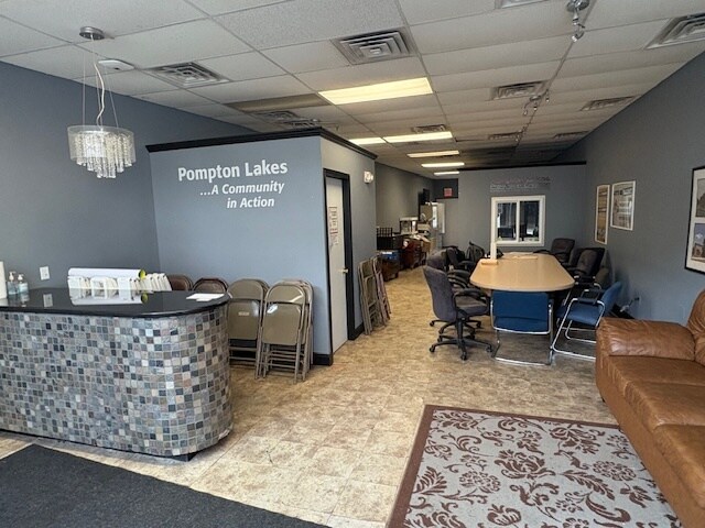 270 Wanaque Ave, Pompton Lakes, NJ à louer - Photo intérieure – Image 3 sur 3
