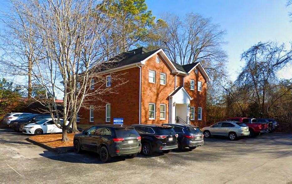2040 Patton Chapel Rd, Hoover, AL à vendre - Photo principale – Image 1 sur 1