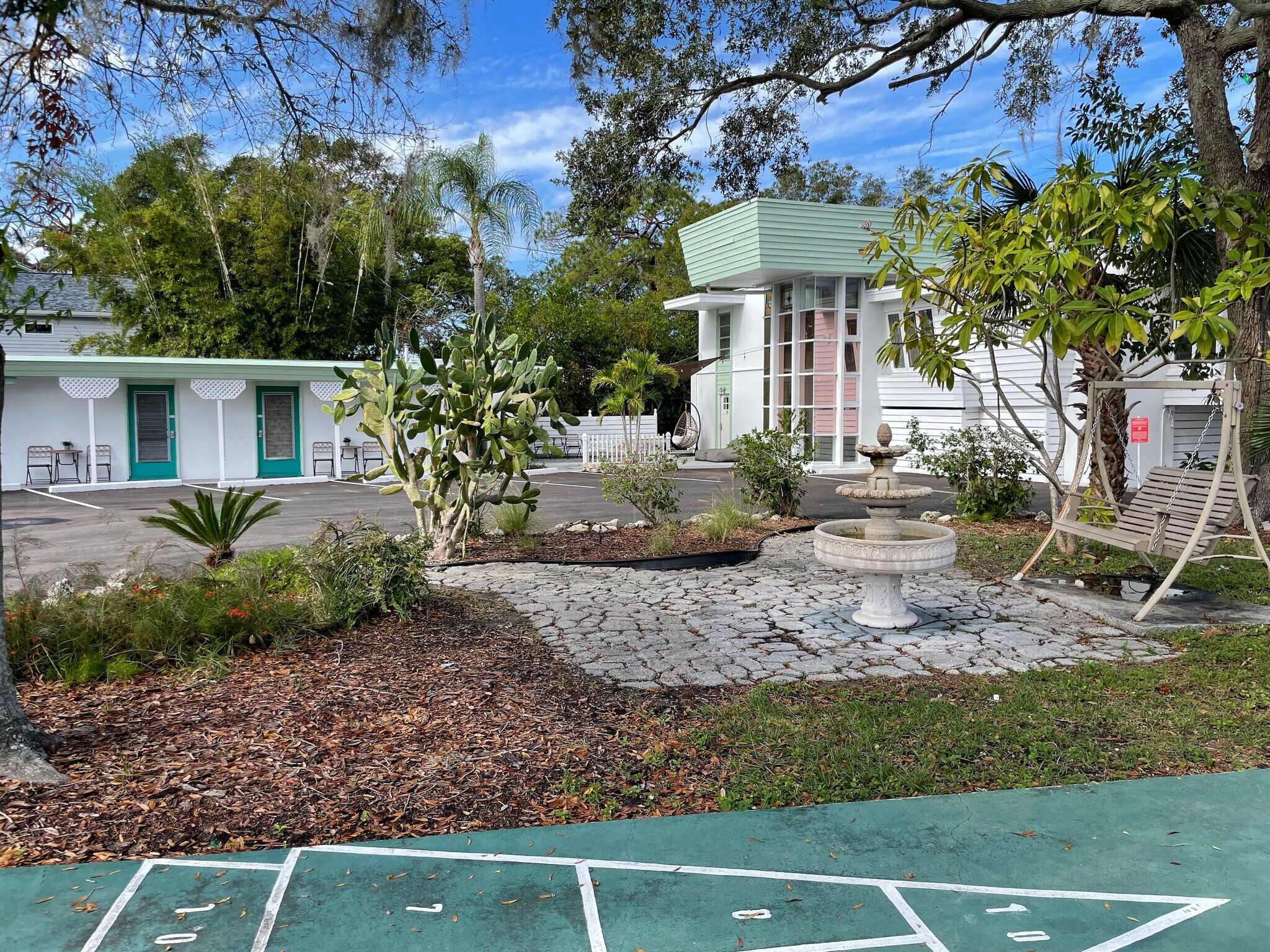 1064 Broadway, Dunedin, FL à vendre Photo principale– Image 1 sur 20