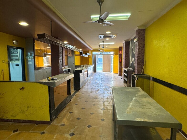 Local commercial dans Algemesí à louer - Photo de l’immeuble – Image 1 sur 8
