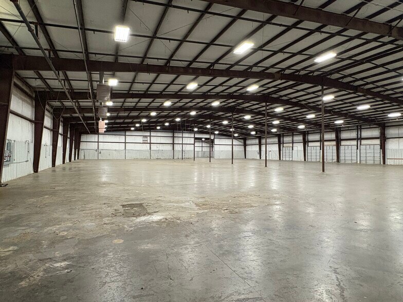245 Tucapau Rd, Wellford, SC à louer - Photo intérieure – Image 2 sur 7
