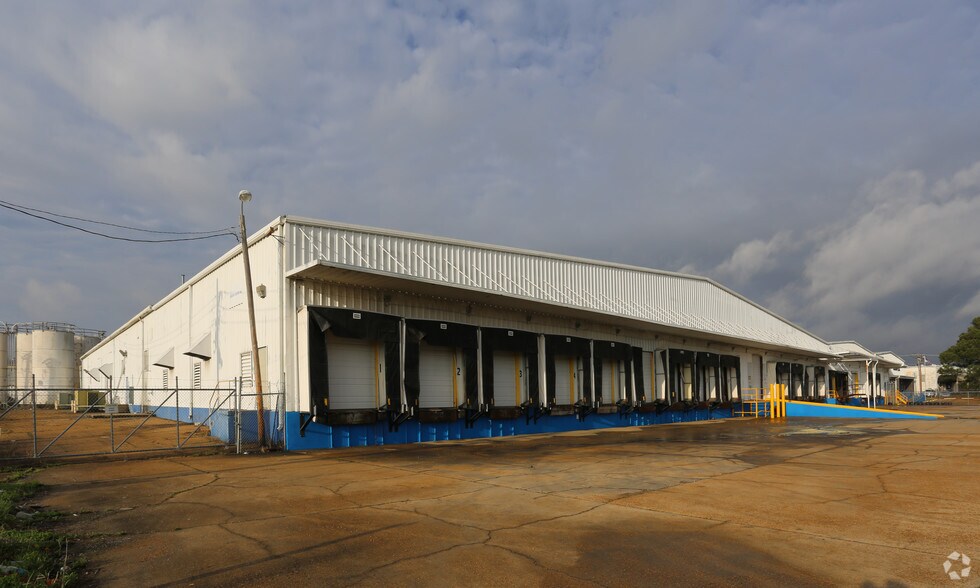 595 Industrial Dr, Jackson, MS à louer - Photo de l’immeuble – Image 3 sur 4