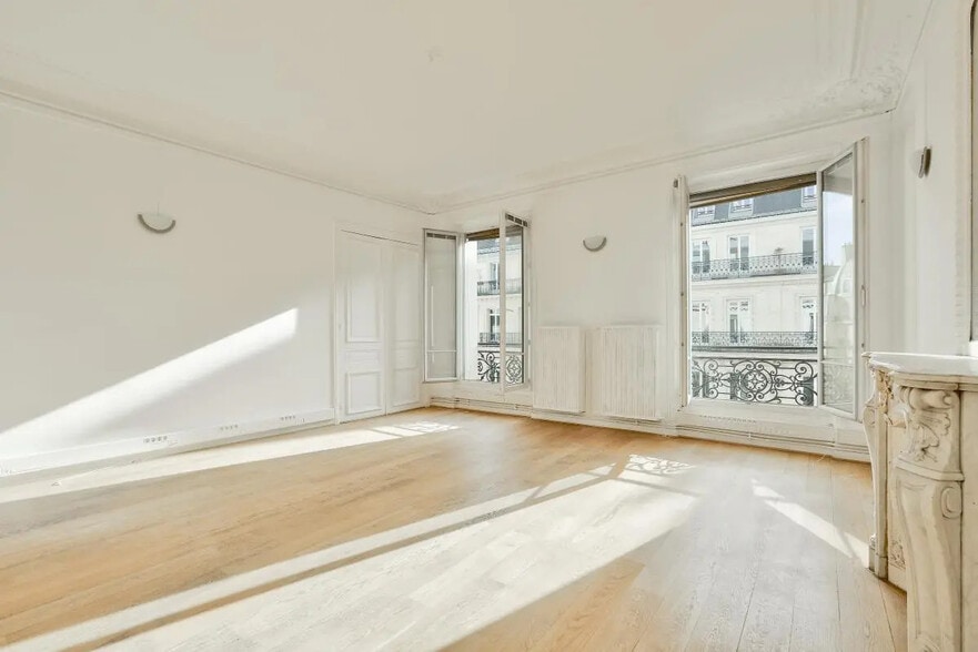 Bureau dans Paris à louer - Photo de l’immeuble – Image 1 sur 8