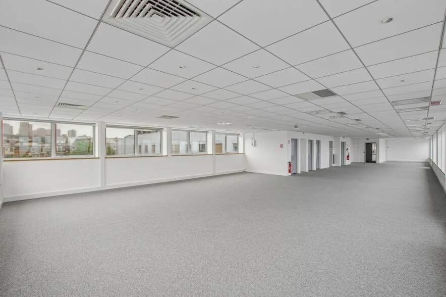 216-218 Avenue Jean Jaurès, Paris à louer - Photo de l’immeuble – Image 3 sur 20