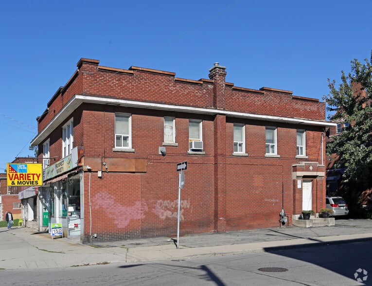 901 Main St E, Hamilton, ON à louer - Photo de l’immeuble – Image 3 sur 5