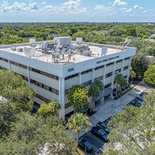 1725 N University Dr, Coral Springs, FL à louer Photo de l’immeuble– Image 2 sur 23