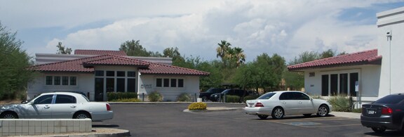 16421 N Tatum Blvd, Phoenix, AZ à vendre - Photo de l’immeuble – Image 2 sur 4