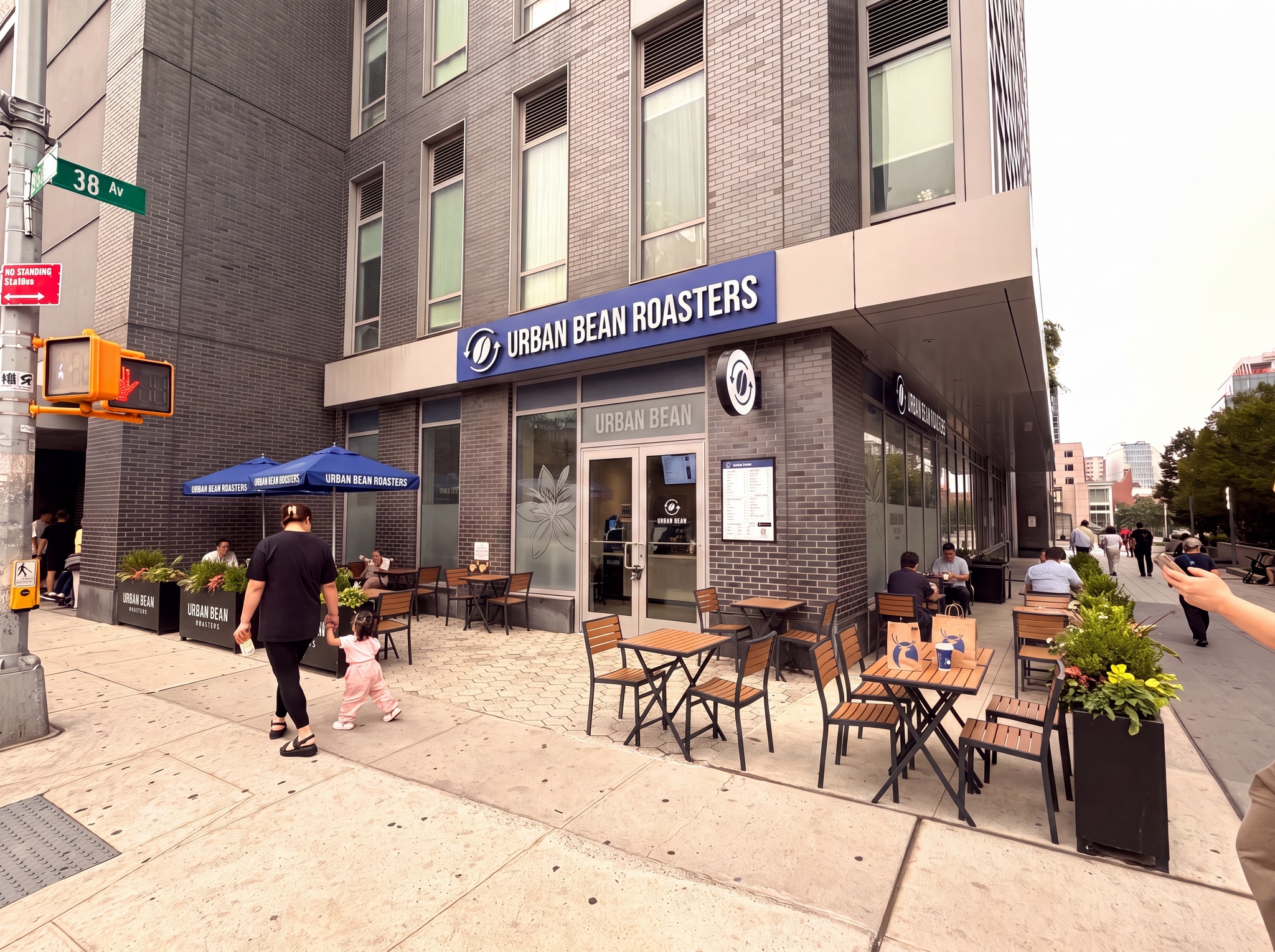 38-08 Union St, Flushing, NY à louer Photo de l’immeuble– Image 1 sur 3