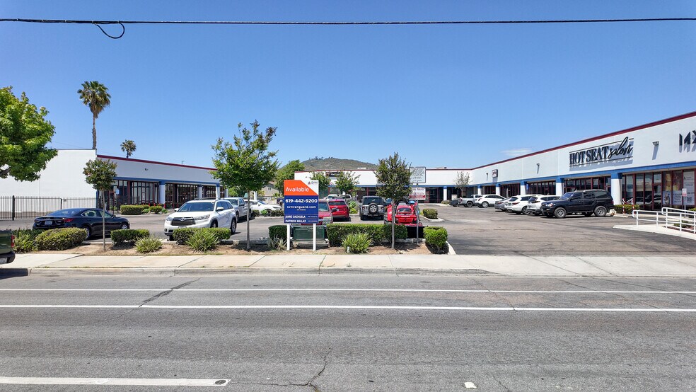 1222 Broadway Ave, El Cajon, CA à louer - Photo de l’immeuble – Image 3 sur 9