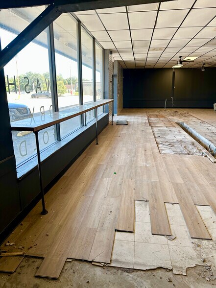 4210-4228 Fm-517, Dickinson, TX à louer - Photo de l’immeuble – Image 2 sur 7