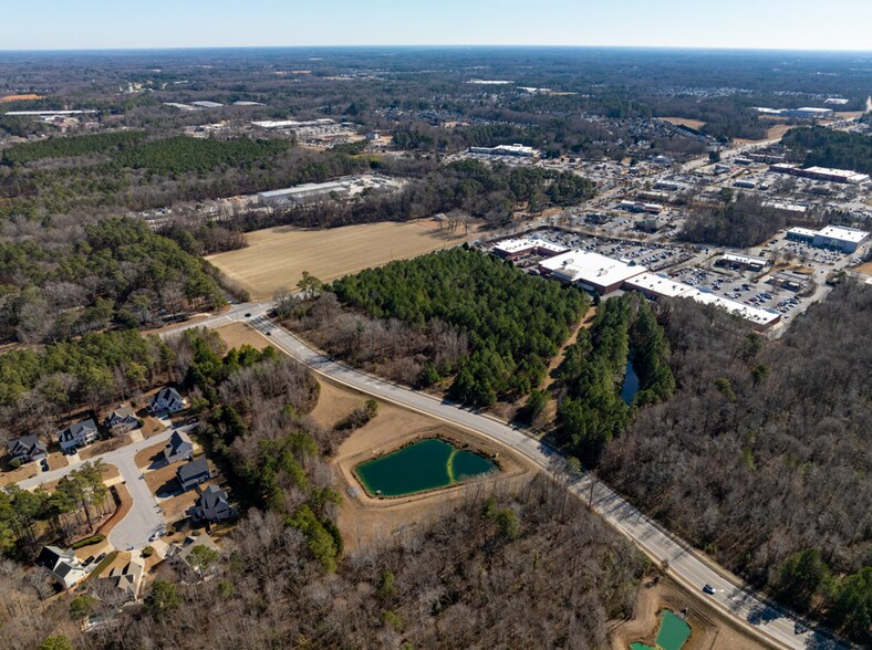7335 Sunset Lake Rd, Fuquay-Varina, NC à vendre - Aérien – Image 2 sur 13