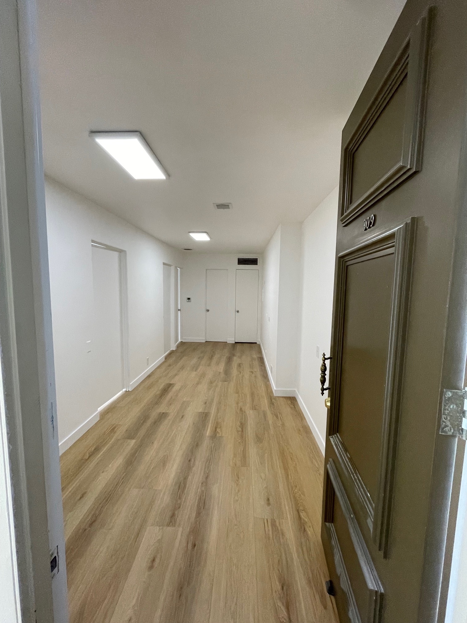 36 Malaga Cove Plz, Palos Verdes Estates, CA à louer Photo intérieure– Image 1 sur 18