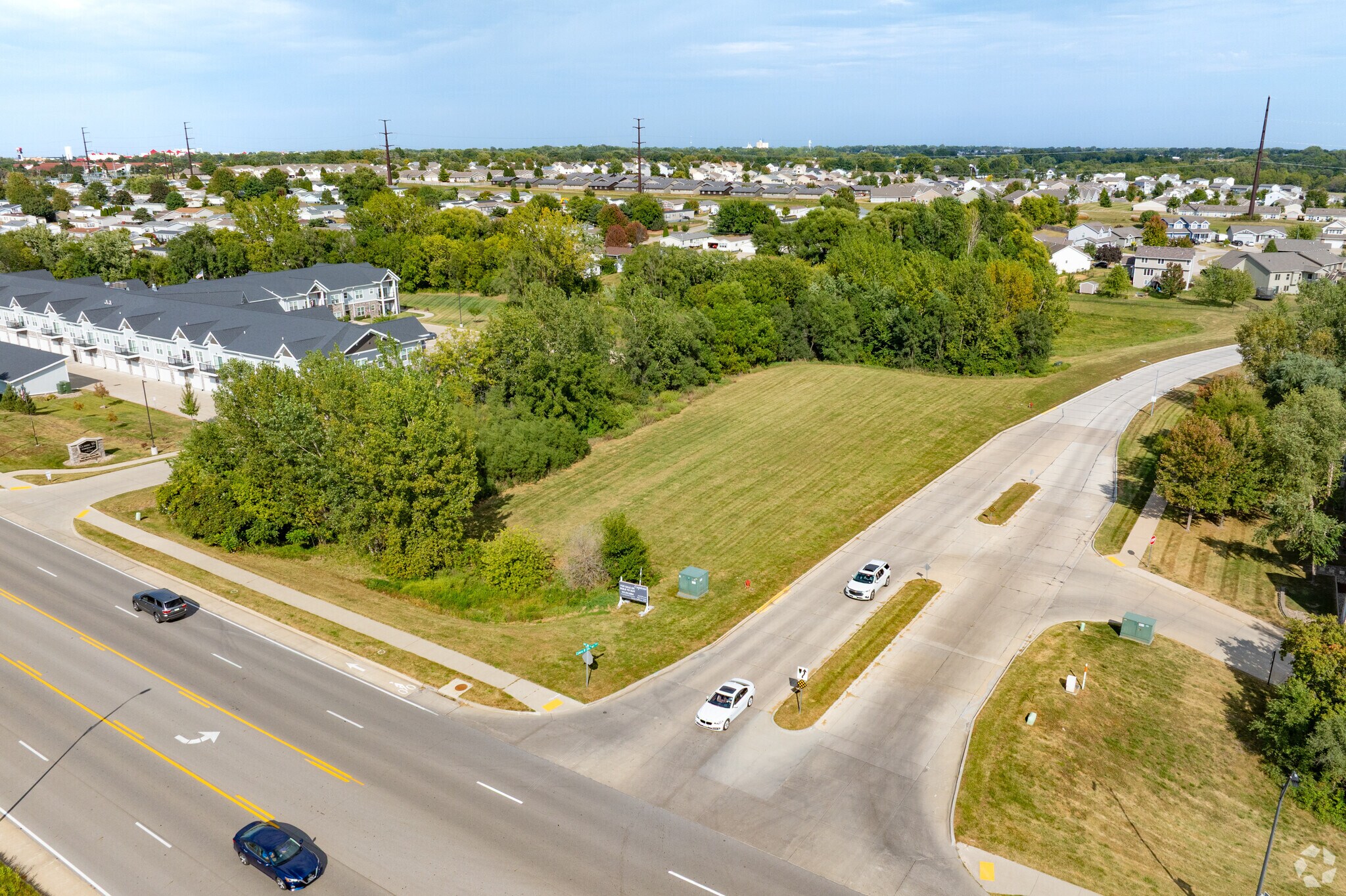 1585 34th Ave SW, Altoona, IA à vendre Photo principale– Image 1 sur 8